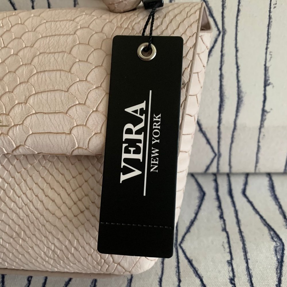 Vera New York Crossbody Bag In Blush - Picture 7 of 13